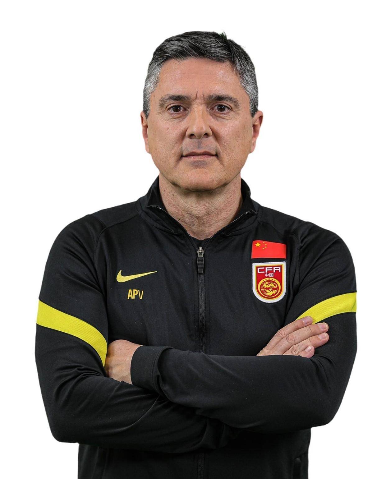 转折点！山东泰山门线救险，NBA总决赛清晨攻防权衡，质疑声仍在，阵容厚度经受考验的简单介绍